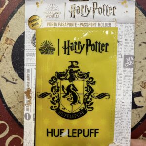 Porta Pasaporte Oficial Hufflepuff