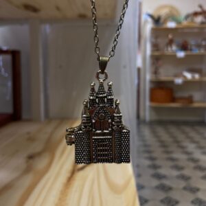 Collar castillo de Hogwarts