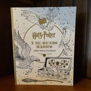 Harry Potter y su Mundo Mágico – Libro para Colorear
